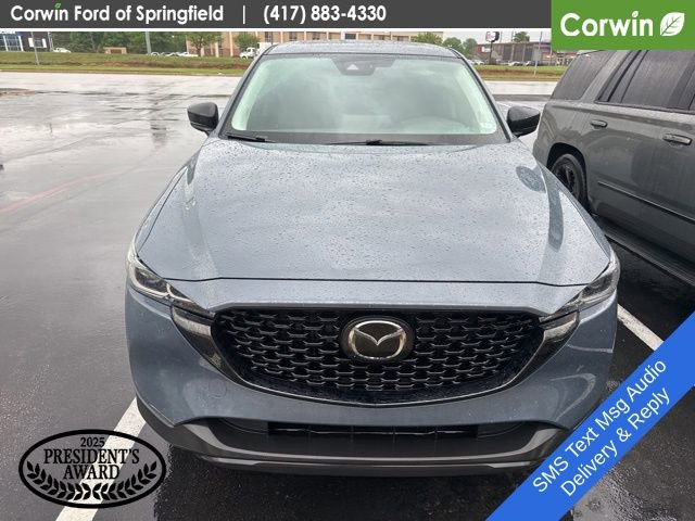 Used 2023 MAZDA CX-5 Carbon Edition image 2