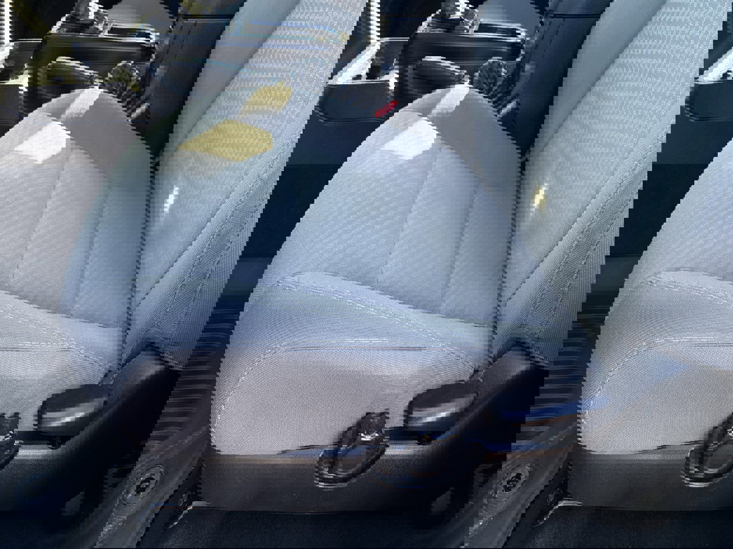 Used 2020 Toyota Tacoma SR image 26