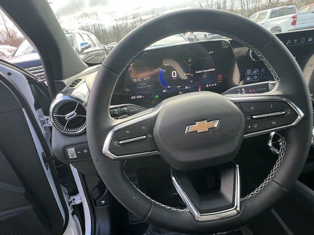 New 2025 Chevrolet Blazer EV LT image 12