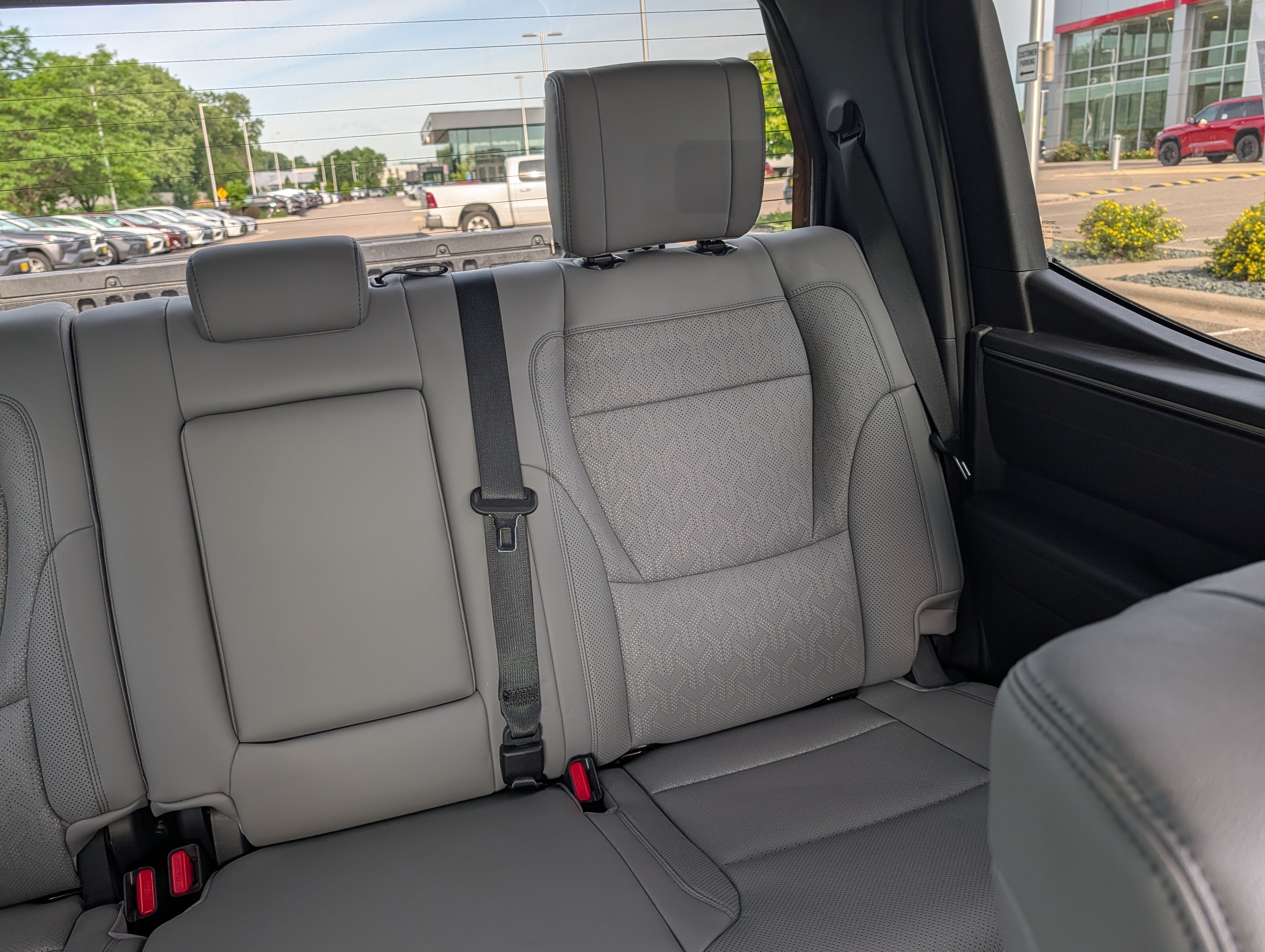 Certified 2025 Toyota Tundra SR5 w/ SR5 Premium Package AWD/4WD image 14