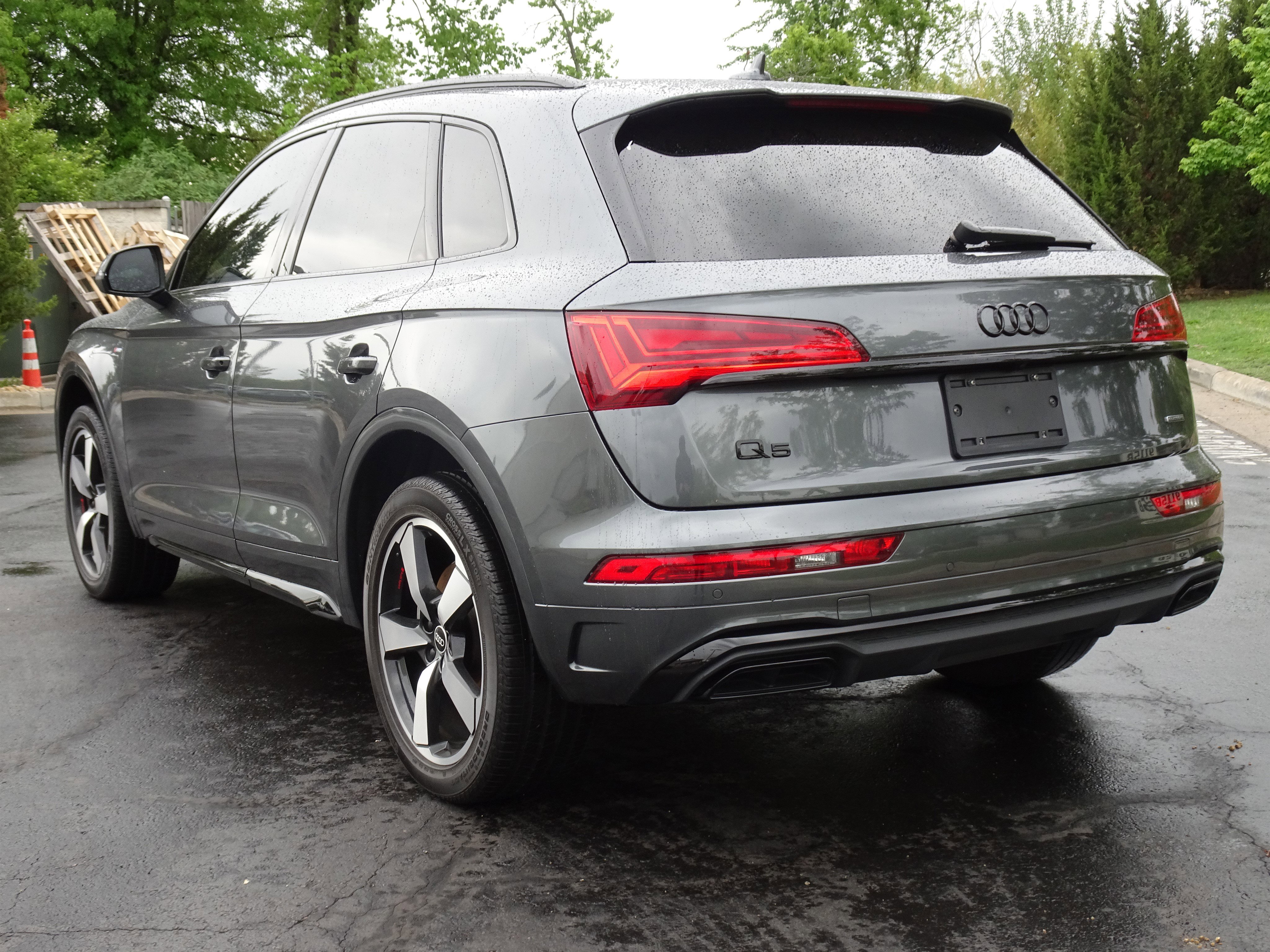 Used 2023 Audi Q5 2.0T Premium Plus w/ Premium Plus Package AWD/4WD image 4