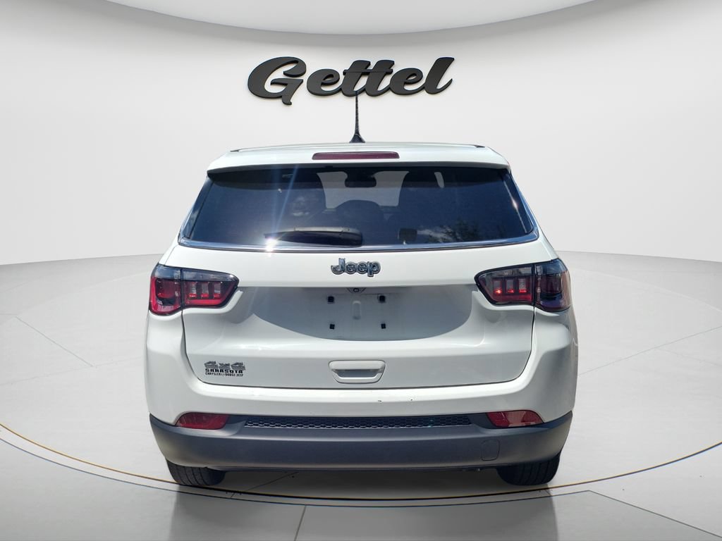 Used 2024 Jeep Compass Sport AWD/4WD image 6