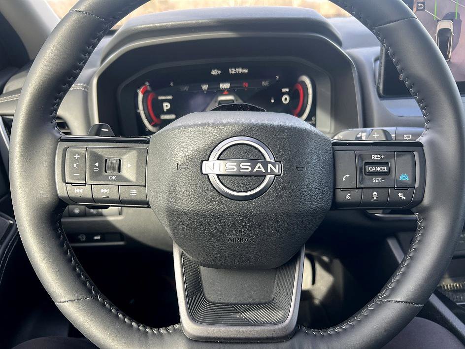 Certified 2025 Nissan Rogue SL w/ Tech Package image 6