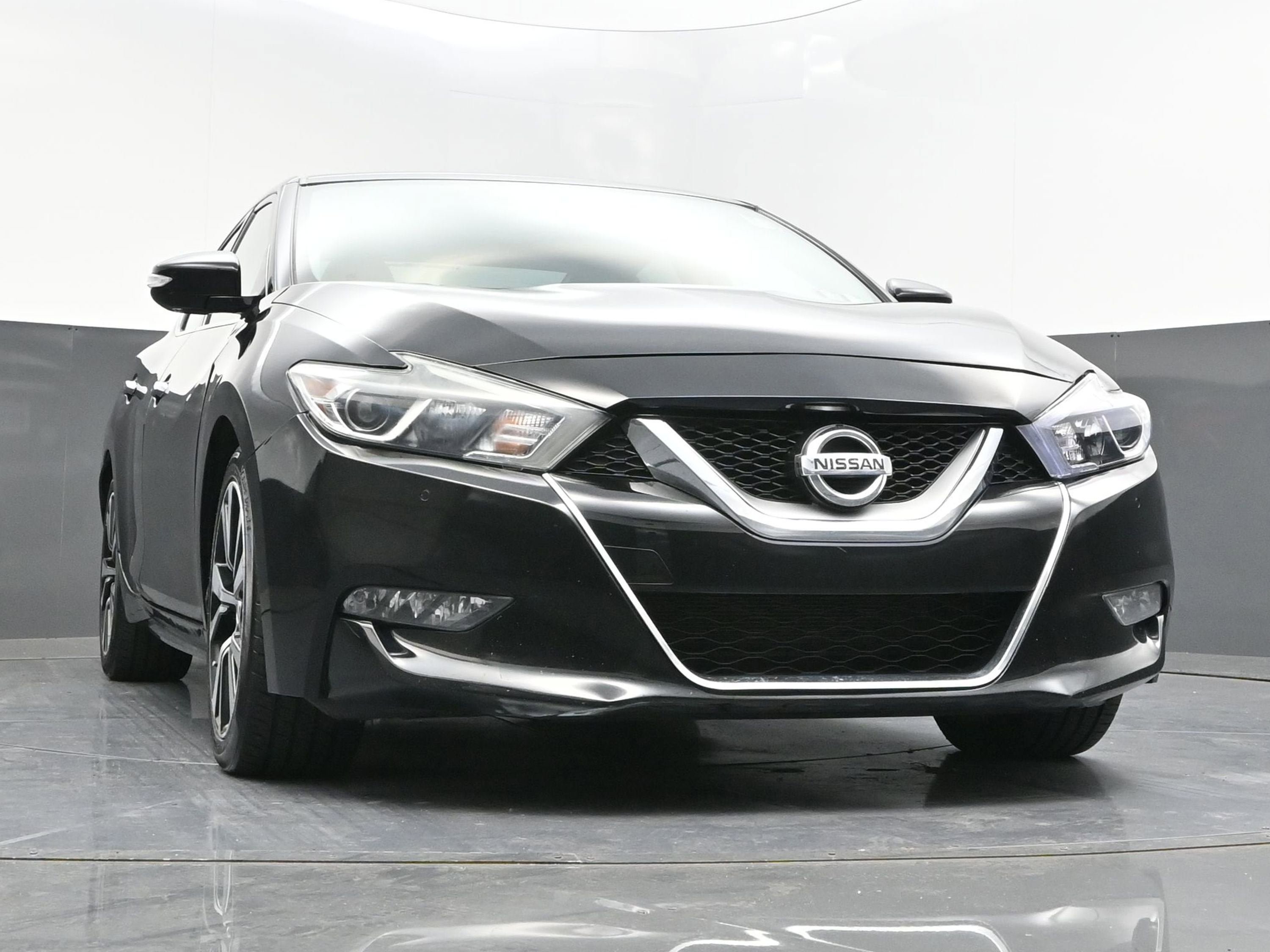 Used 2017 Nissan Maxima 3.5 SV image 32