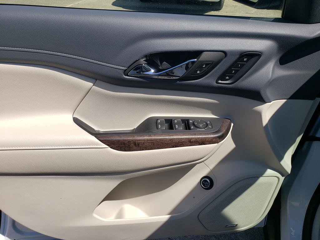 Used 2023 GMC Acadia Denali AWD/4WD image 11