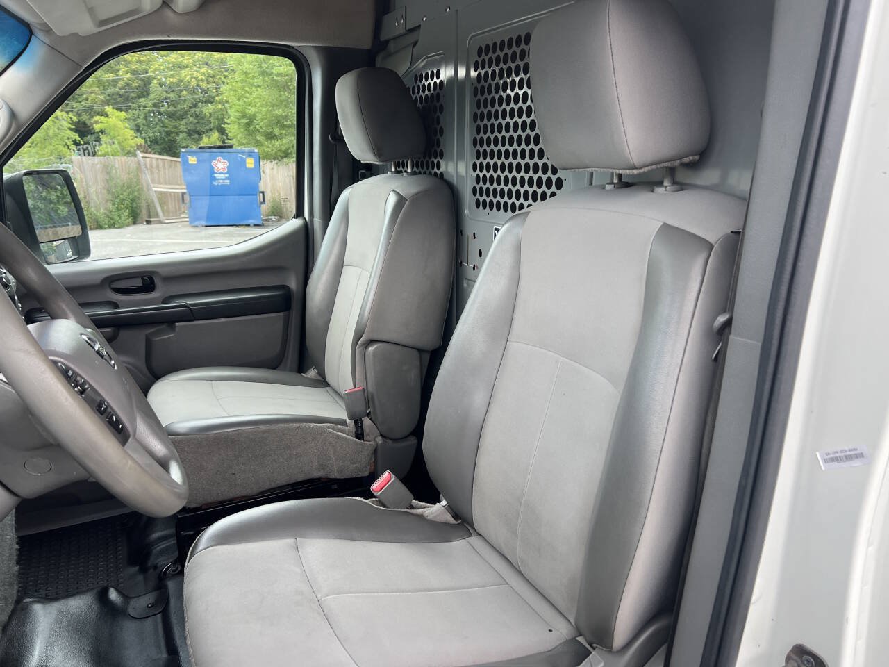 Used 2017 Nissan NV 2500 SV w/ Technology Package RWD image 15