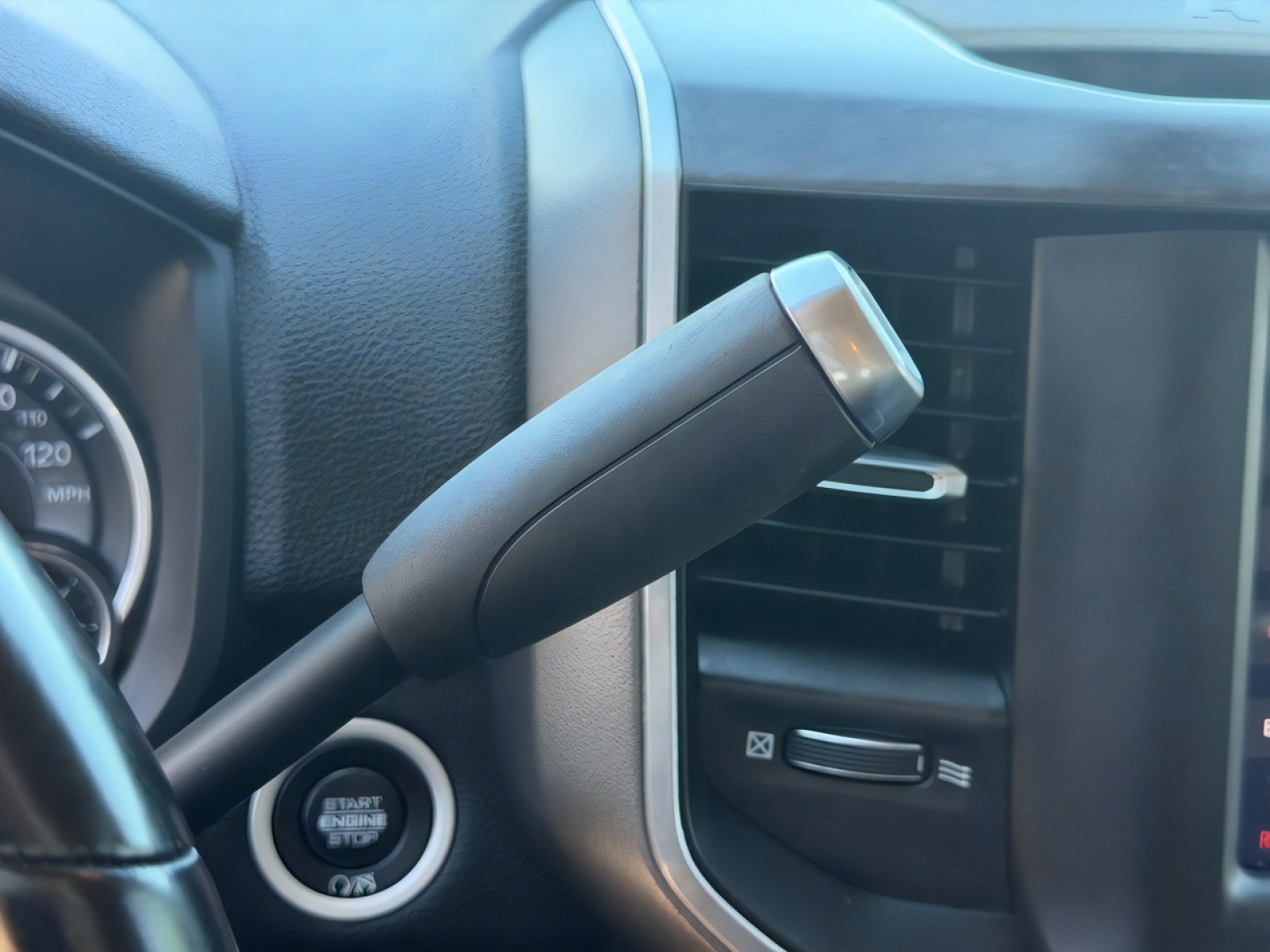 Used 2019 RAM 2500 Big Horn w/ Towing Technology Group image 31