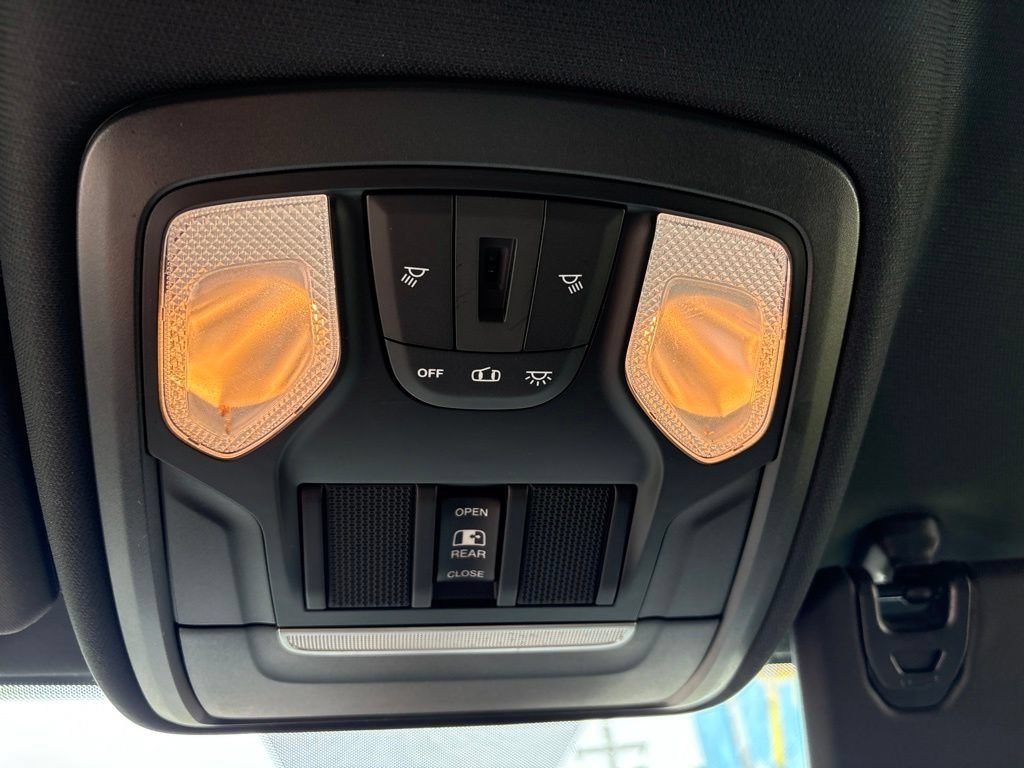 Used 2021 RAM 2500 Tradesman AWD/4WD image 22