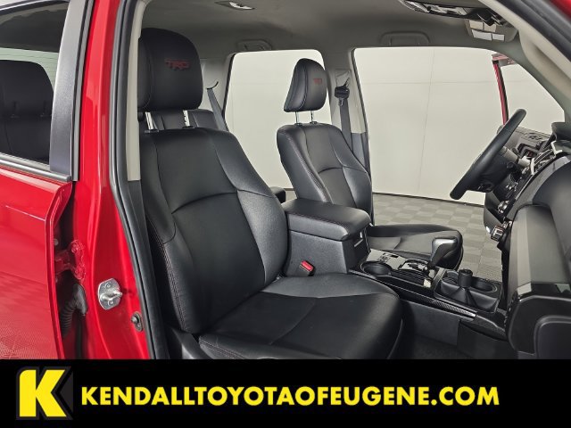 Used 2021 Toyota 4Runner TRD Off-Road Premium AWD/4WD image 22