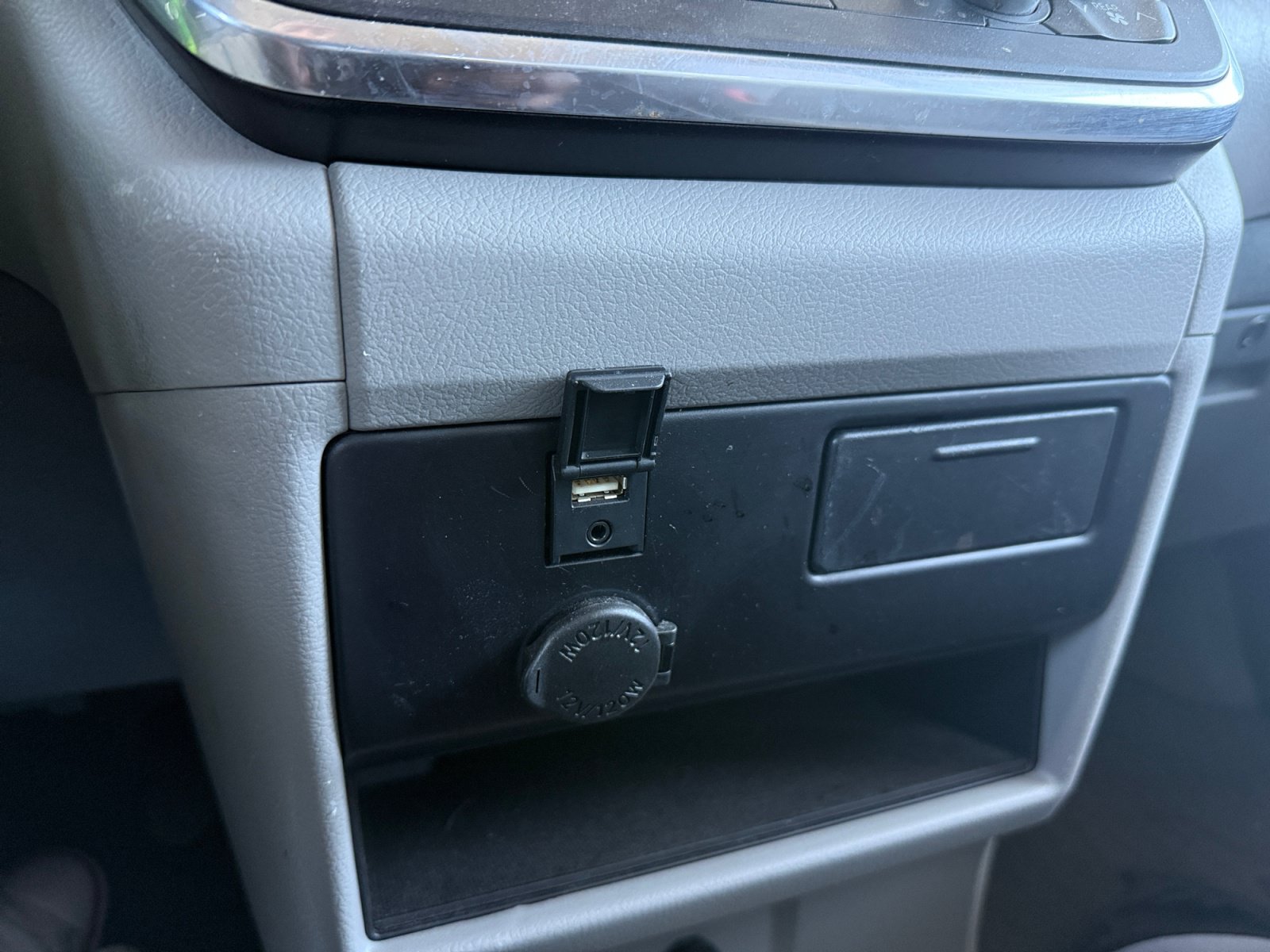 Used 2019 Toyota Sienna LE FWD image 16