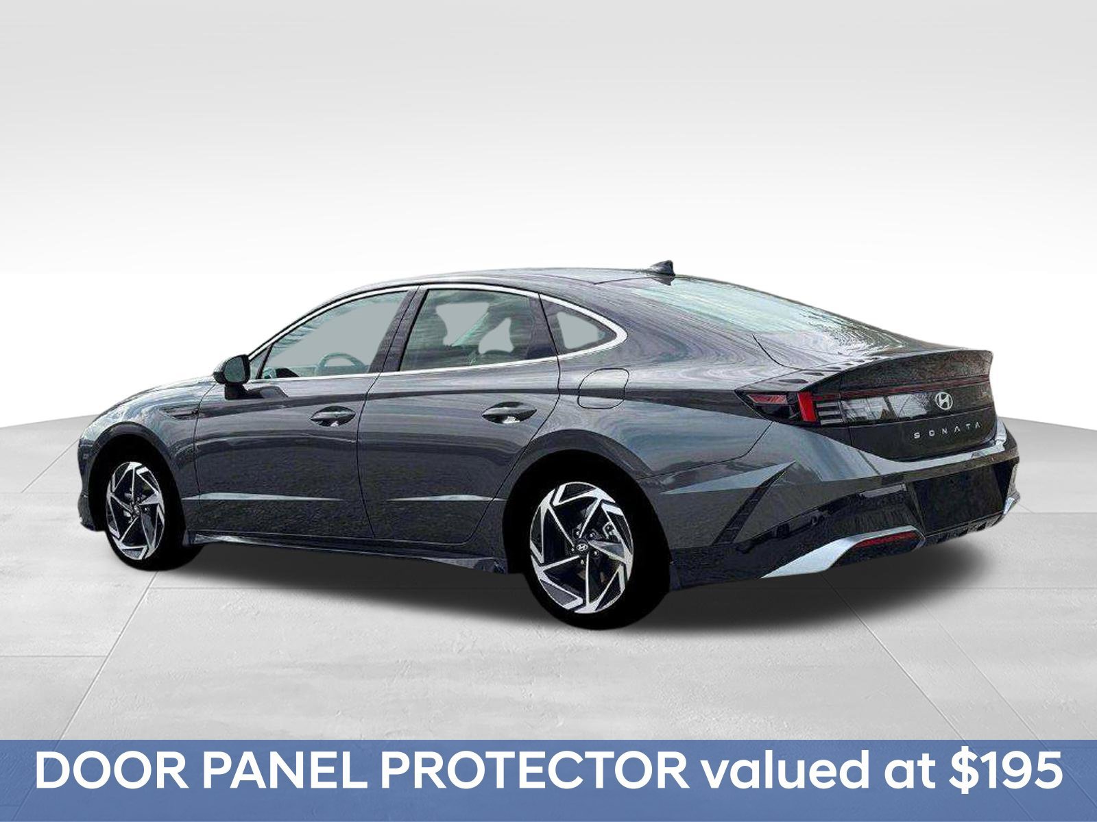 New 2026 Hyundai Sonata SEL FWD image 4
