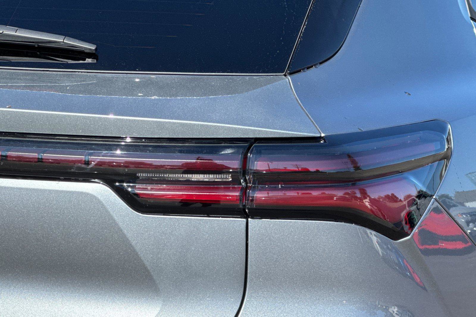 New 2026 Chevrolet Equinox EV LT image 35