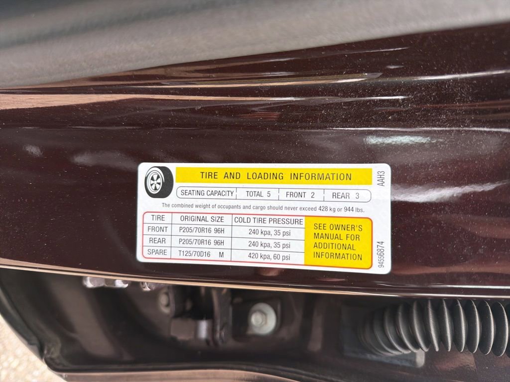 Used 2022 Chevrolet Trax LS w/ Tint and Cruise Package AWD/4WD image 14