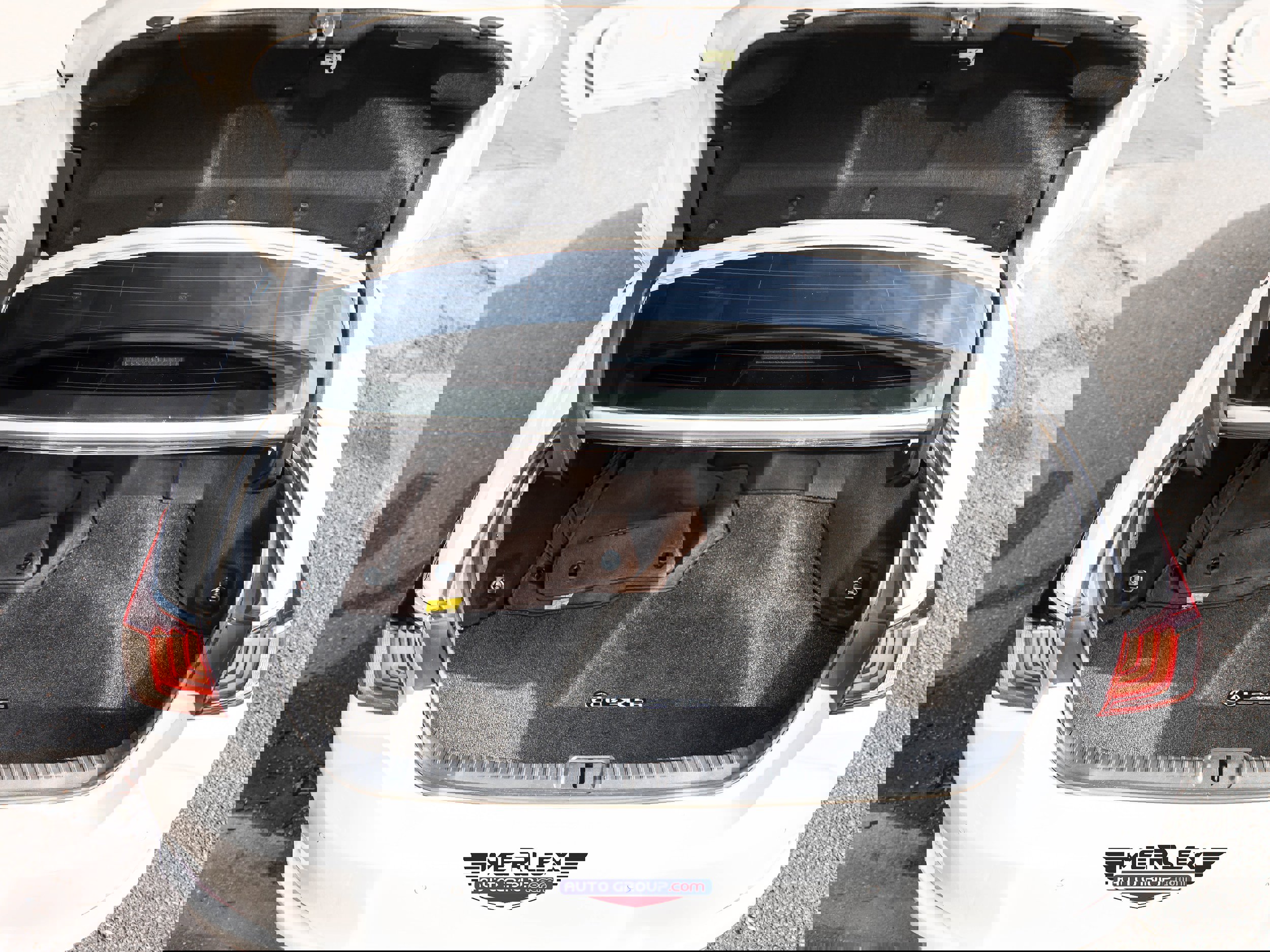 Used 2019 Lexus ES 350 Premium w/ Premium Package image 51