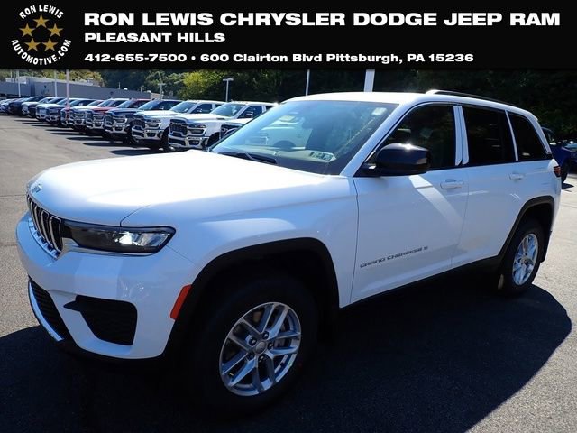 New 2025 Jeep Grand Cherokee Laredo w/ Luxury Tech Group I