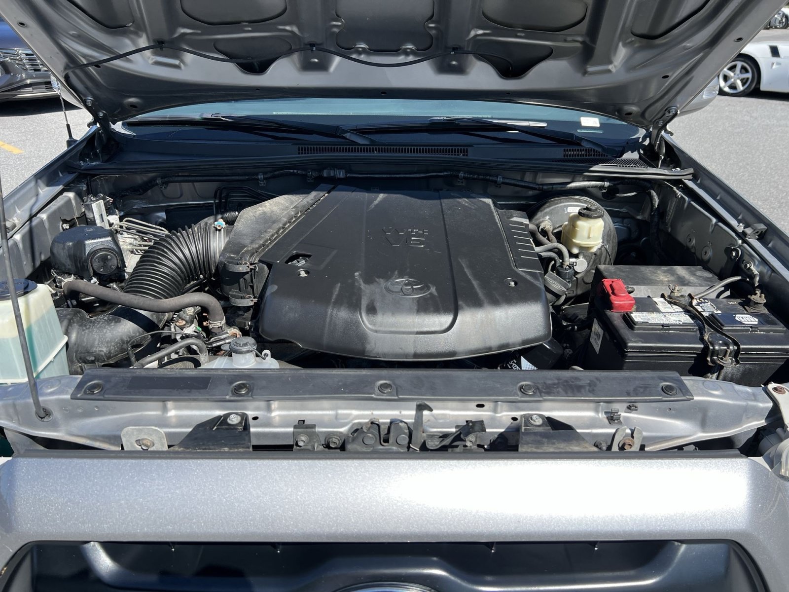 Used 2015 Toyota Tacoma 4x4 Double Cab w/ TRD Sport Package image 25