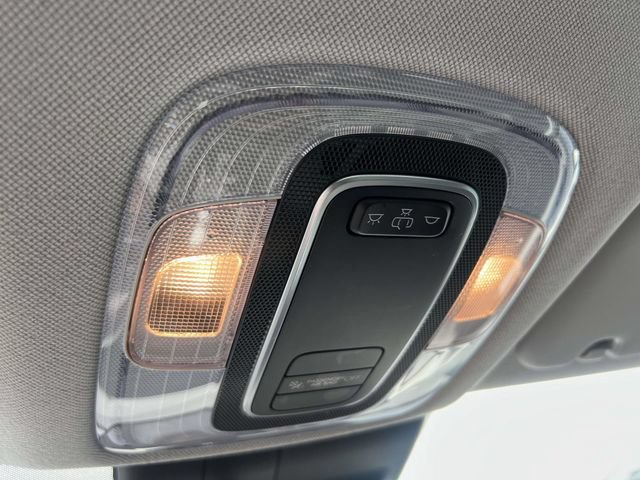 Certified 2025 Hyundai Elantra SE FWD image 29