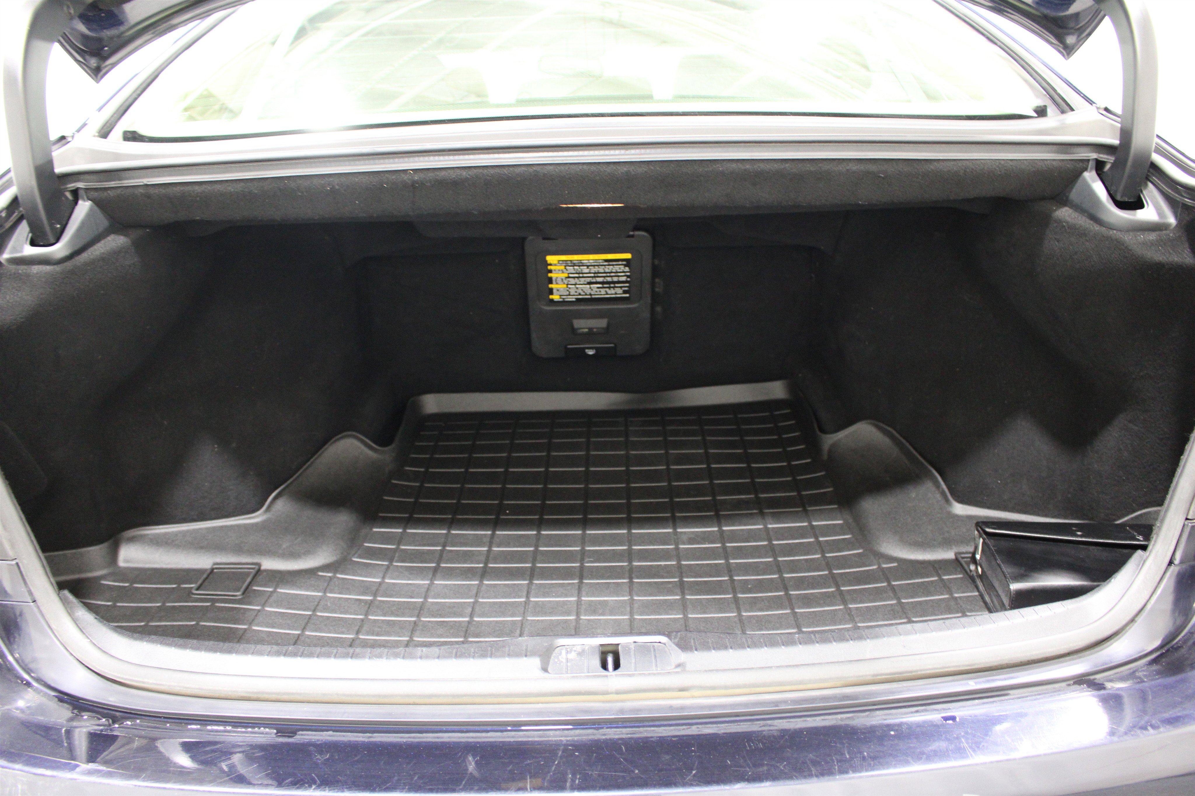 Used 2008 Lexus LS 460 RWD image 25