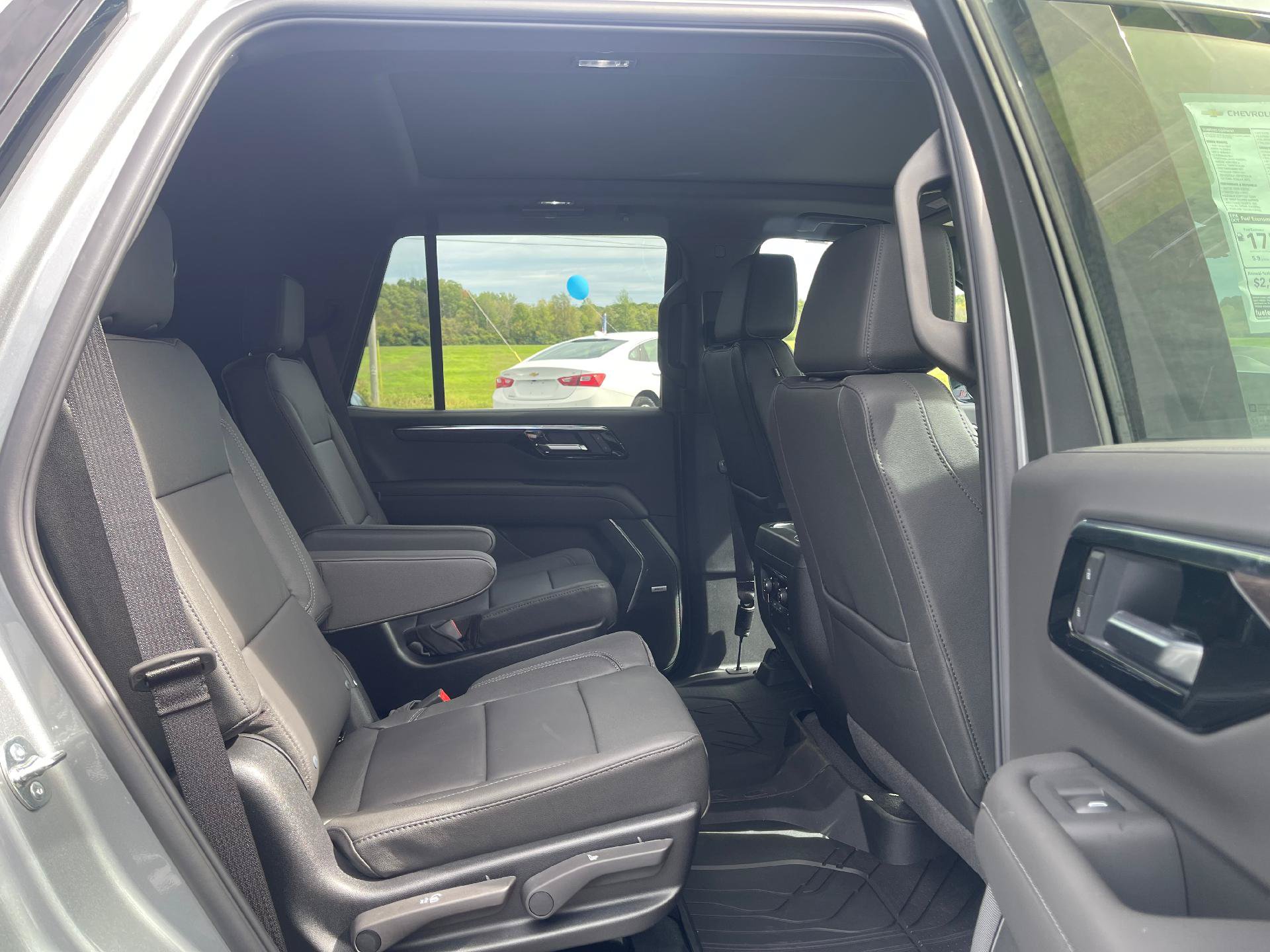 New 2026 Chevrolet Tahoe Z71 w/ Z71 Off-Road Package AWD/4WD image 12
