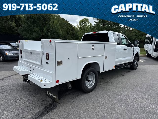 New 2025 Ford F350 XL w/ XL Chrome Package image 8