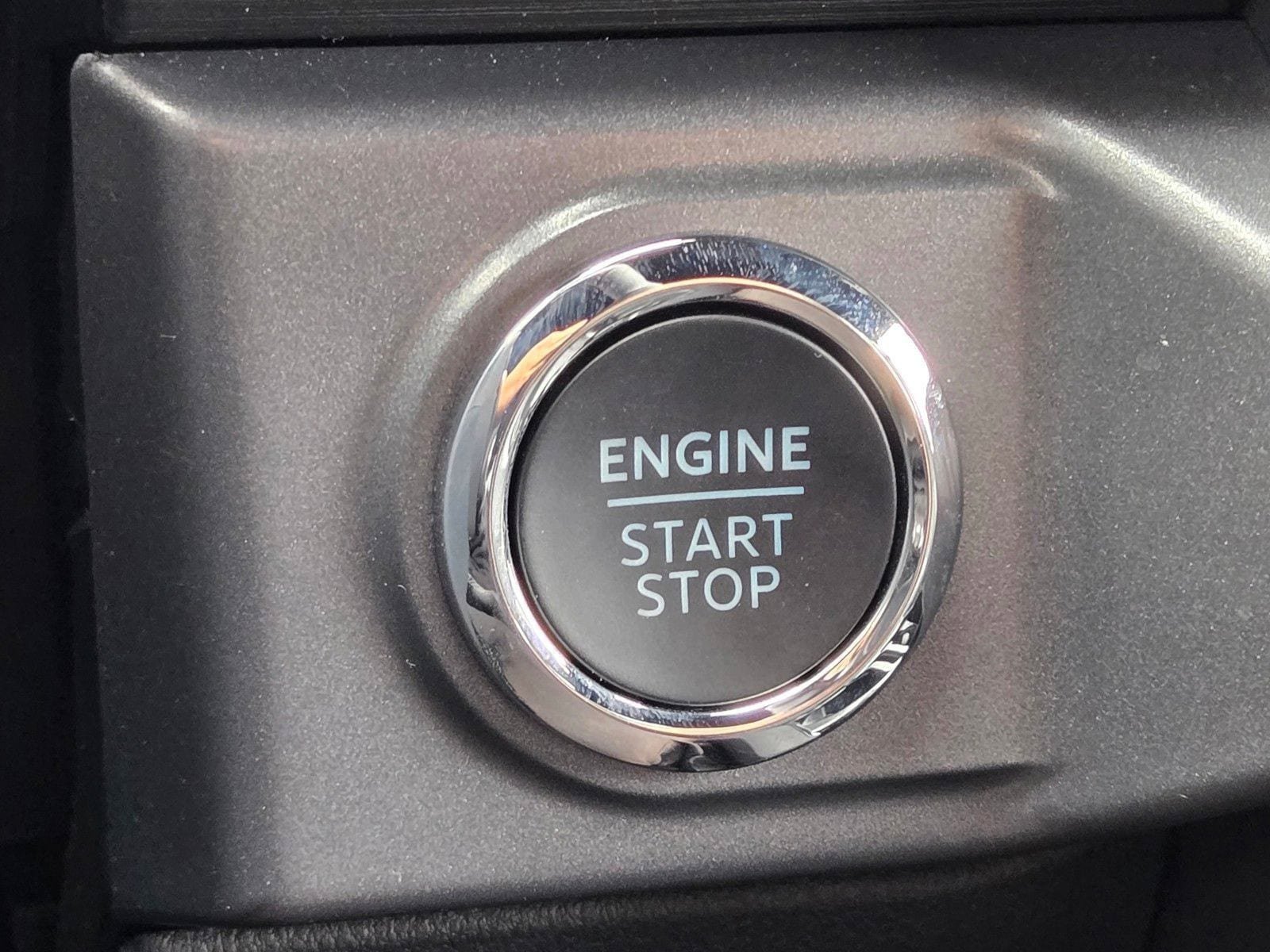 New 2026 Ford F150 XLT w/ Equipment Group 302A MID AWD/4WD image 25