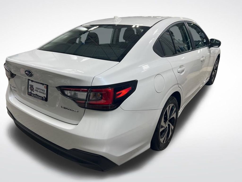 Used 2025 Subaru Legacy Premium image 11