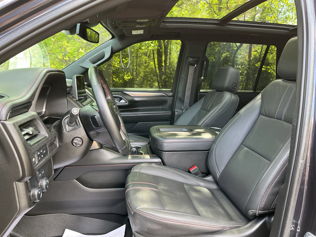 Used 2024 Chevrolet Tahoe RST w/ Luxury Package RWD image 14