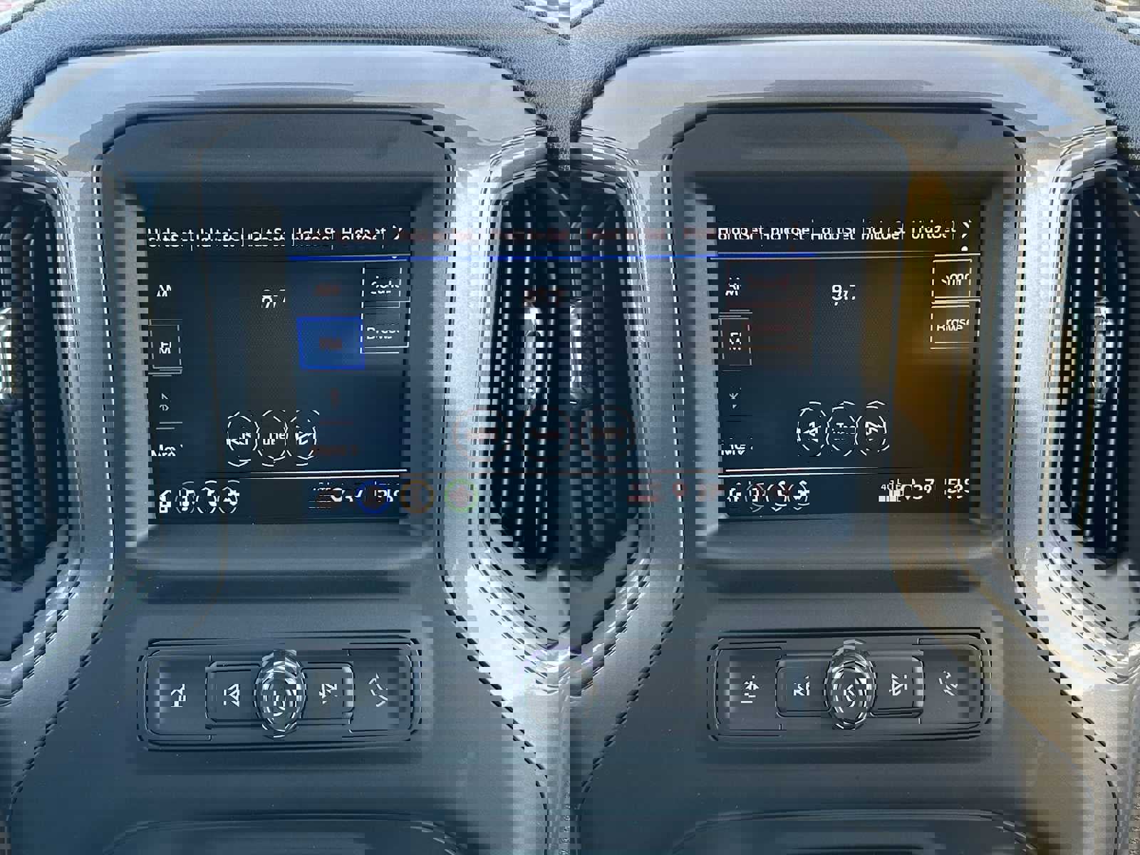 New 2026 GMC Sierra 1500 Pro w/ Convenience Package image 25