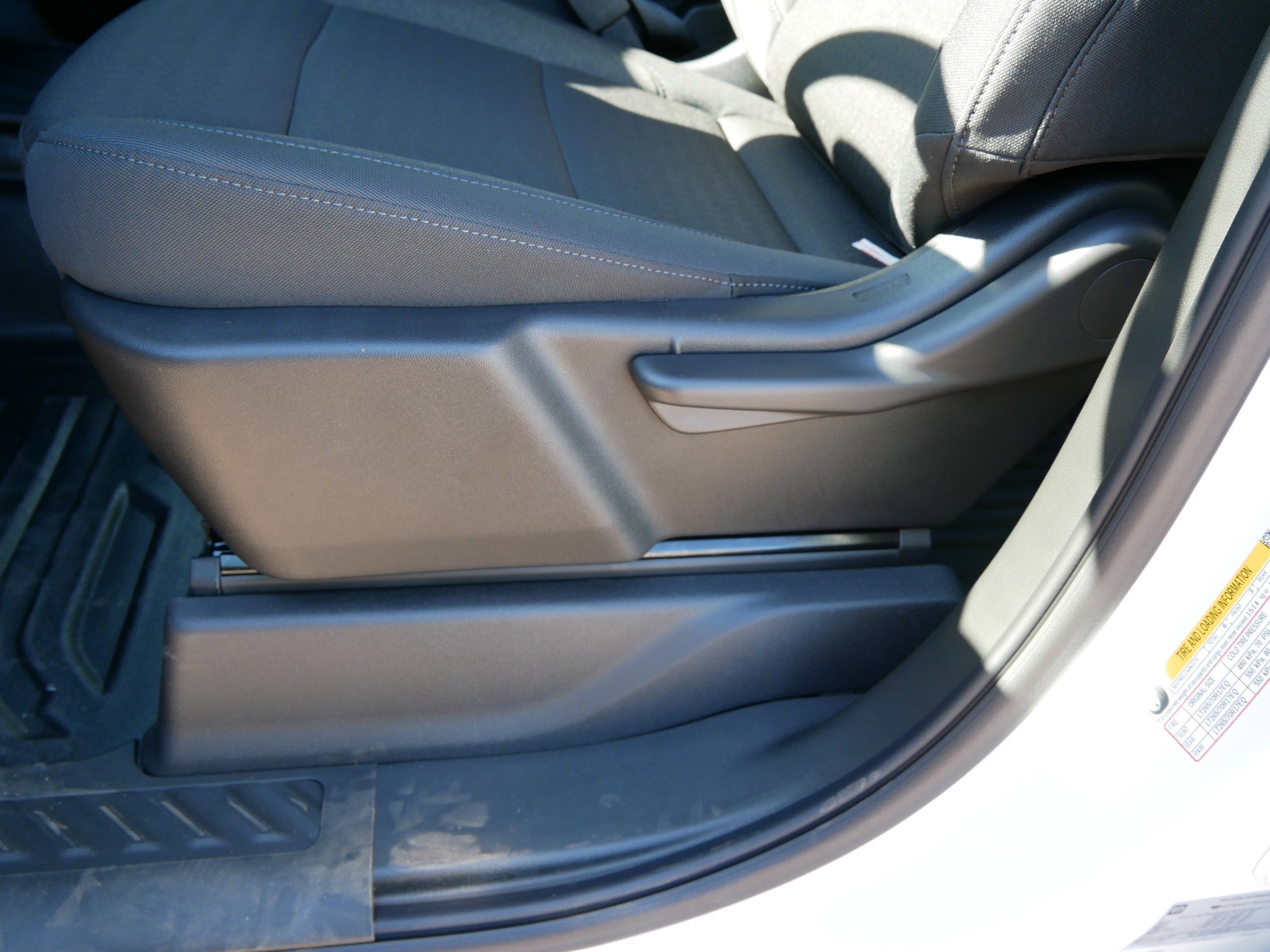 New 2026 GMC Sierra 2500 Pro w/ Convenience Package image 17