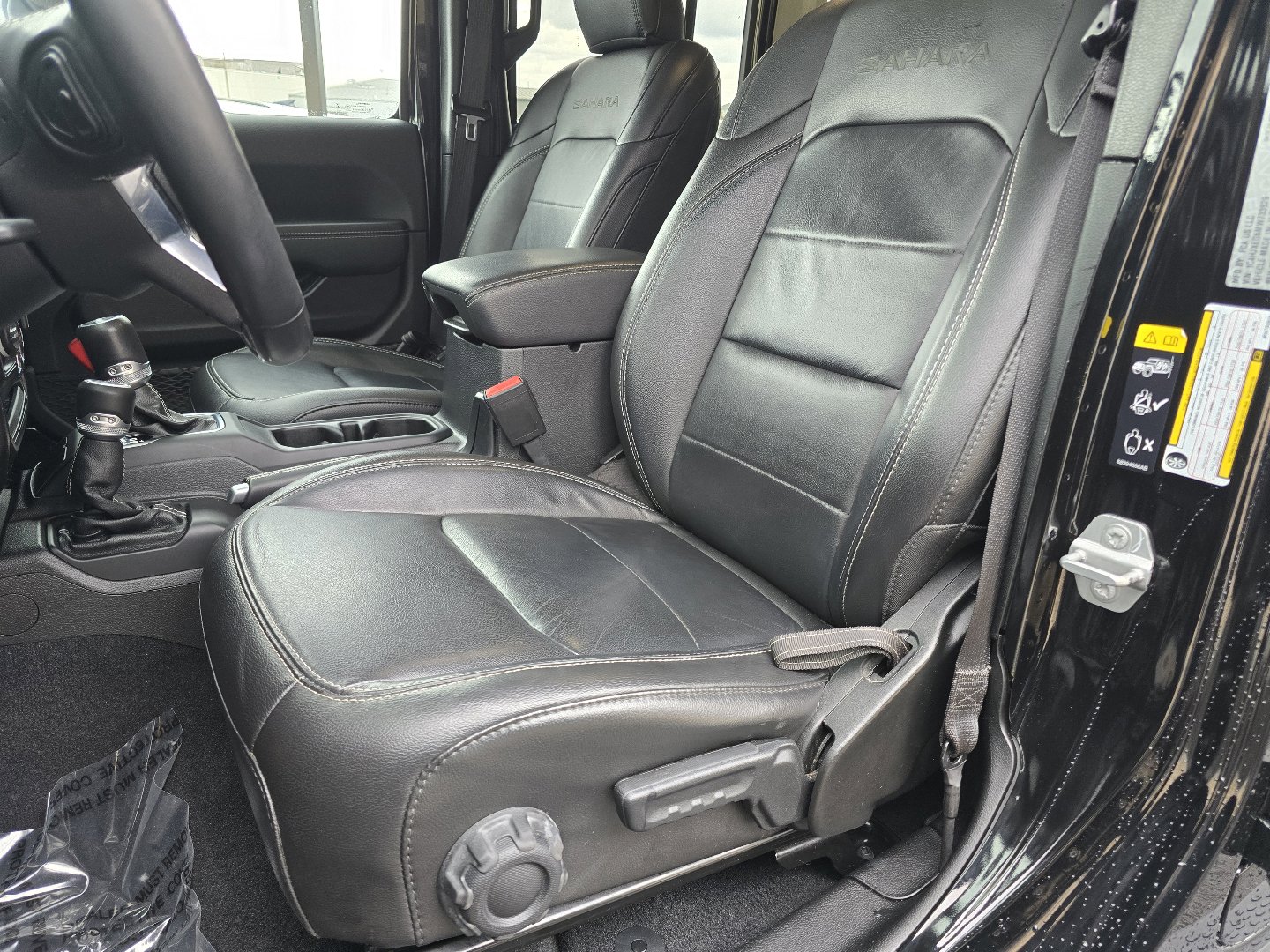 Used 2021 Jeep Wrangler Unlimited Sahara image 35