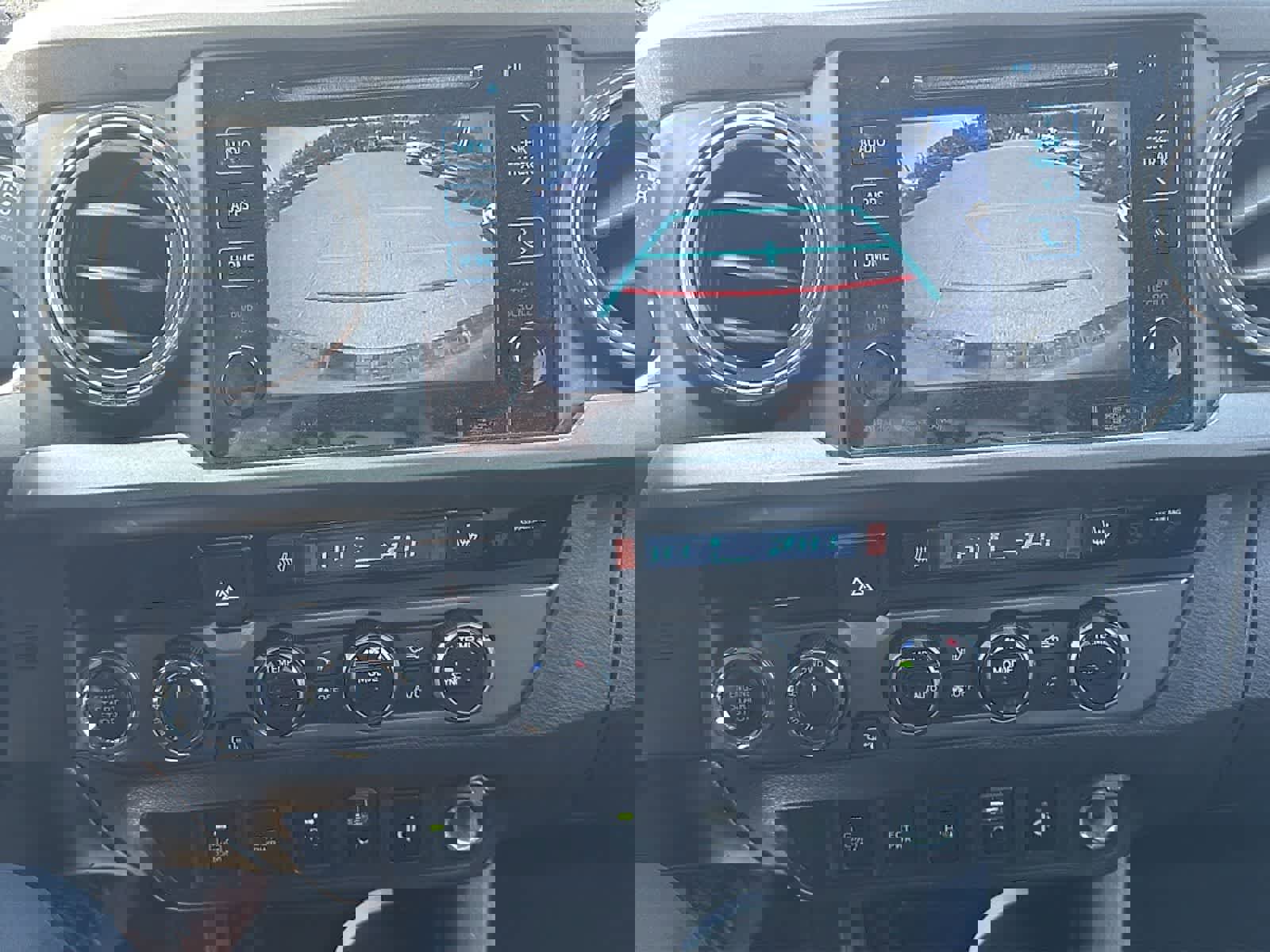 Used 2017 Toyota Tacoma TRD Pro AWD/4WD image 16