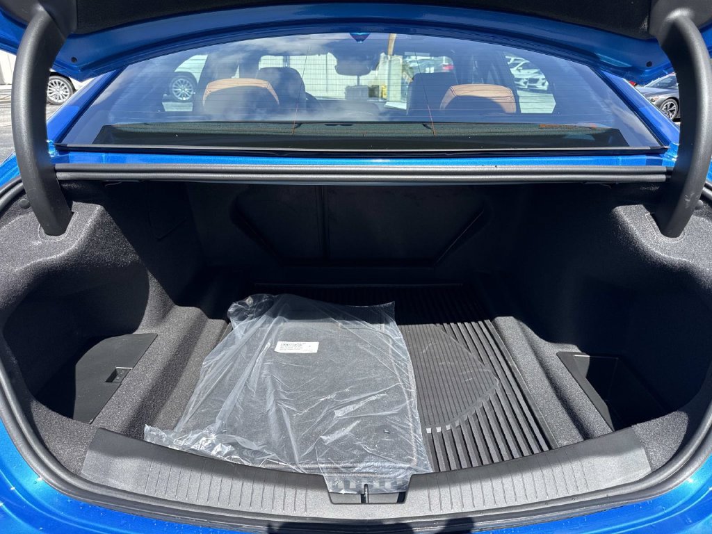 New 2026 Cadillac CT5 Sport w/ Platinum Package RWD image 11