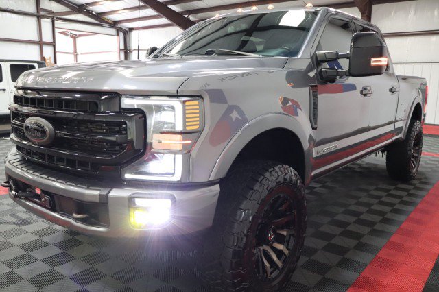 Used 2022 Ford F250 Lariat w/ Tremor Off-Road Package AWD/4WD image 27