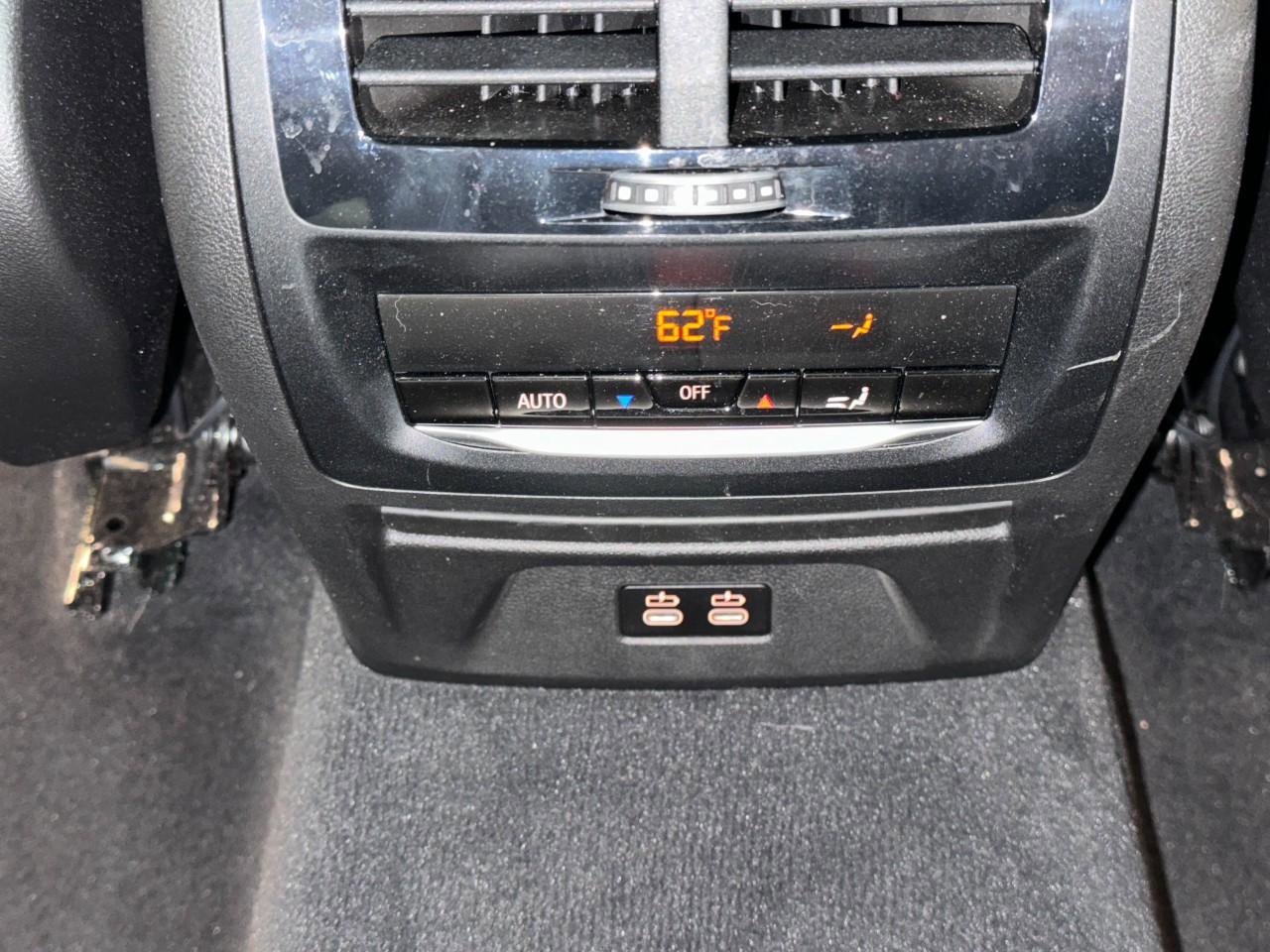 Used 2024 BMW X3 xDrive30i w/ Premium Package image 10