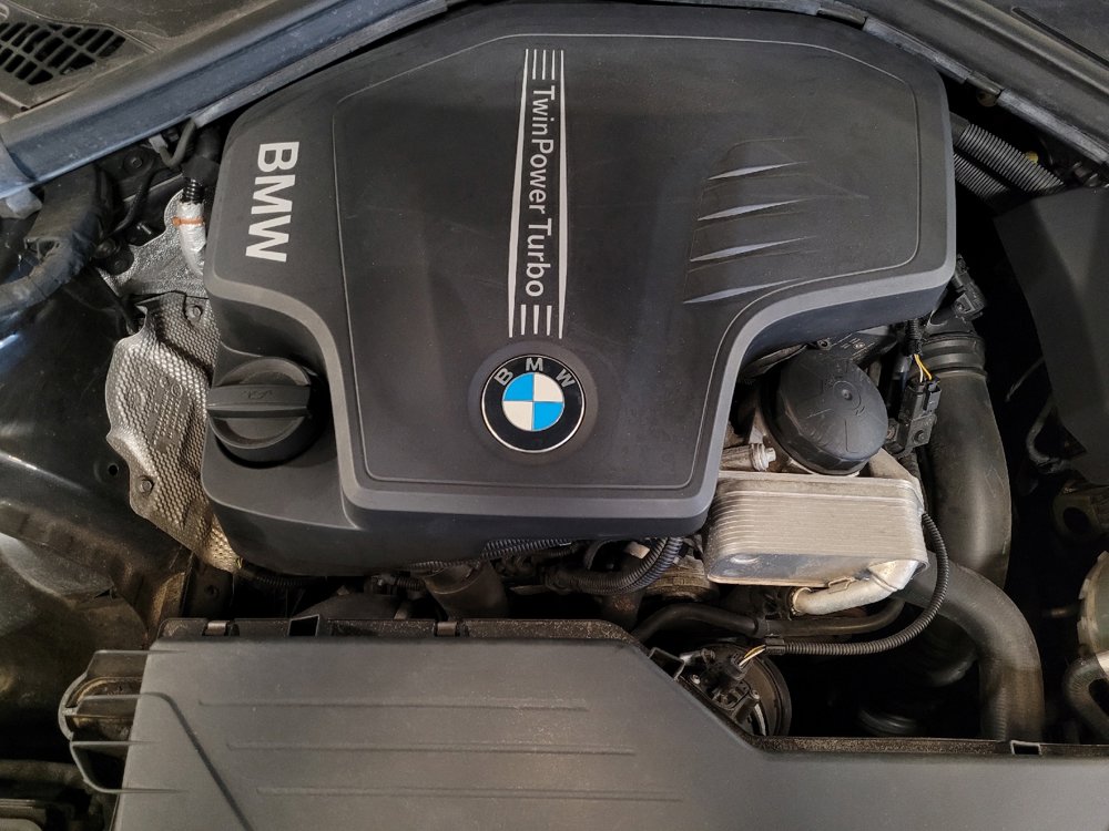 Used 2018 BMW 320i Sedan RWD image 30