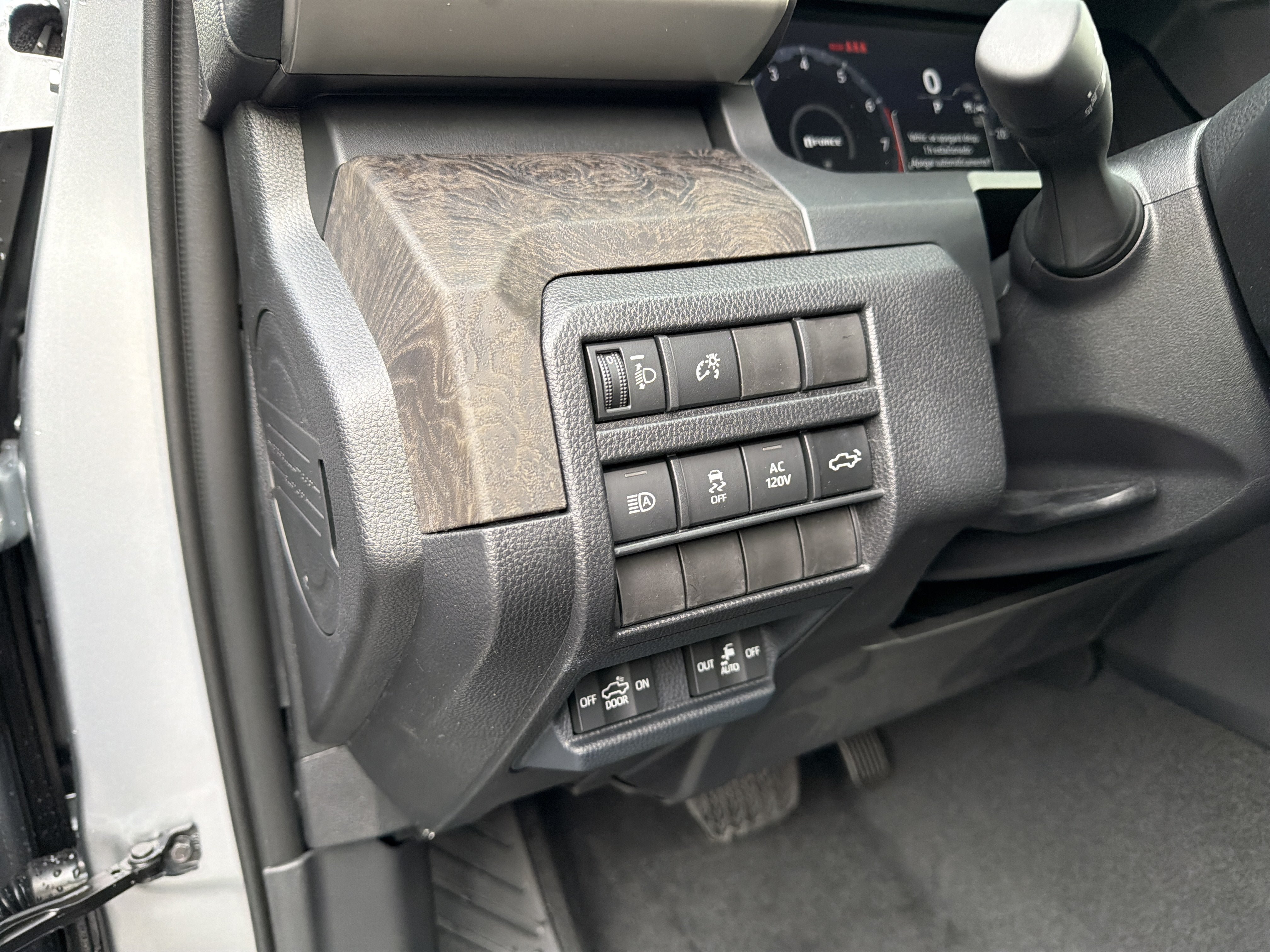 New 2026 Toyota Tacoma Limited AWD/4WD image 17