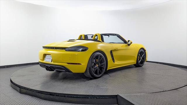 Used 2018 Porsche 718 Boxster RWD image 8