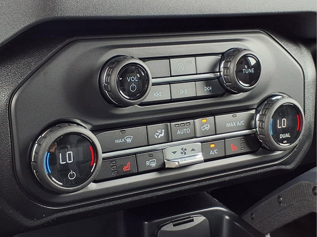 New 2026 Ford Bronco Big Bend w/ Black Diamond Package image 8