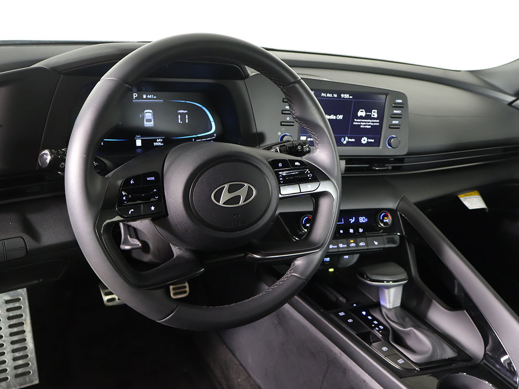 Certified 2026 Hyundai Elantra SEL Sport Premium w/ Cargo Package FWD image 26