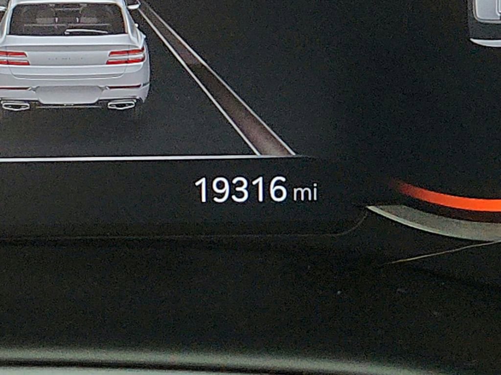 Used 2021 Genesis GV80 2.5T w/ Advanced Package 02 image 16