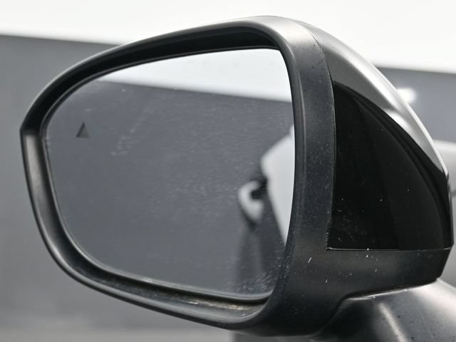 Used 2022 Mitsubishi Outlander ES AWD/4WD image 5