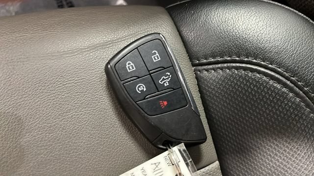 Used 2023 Chevrolet Silverado 1500 ZR2 w/ Technology Package AWD/4WD image 46