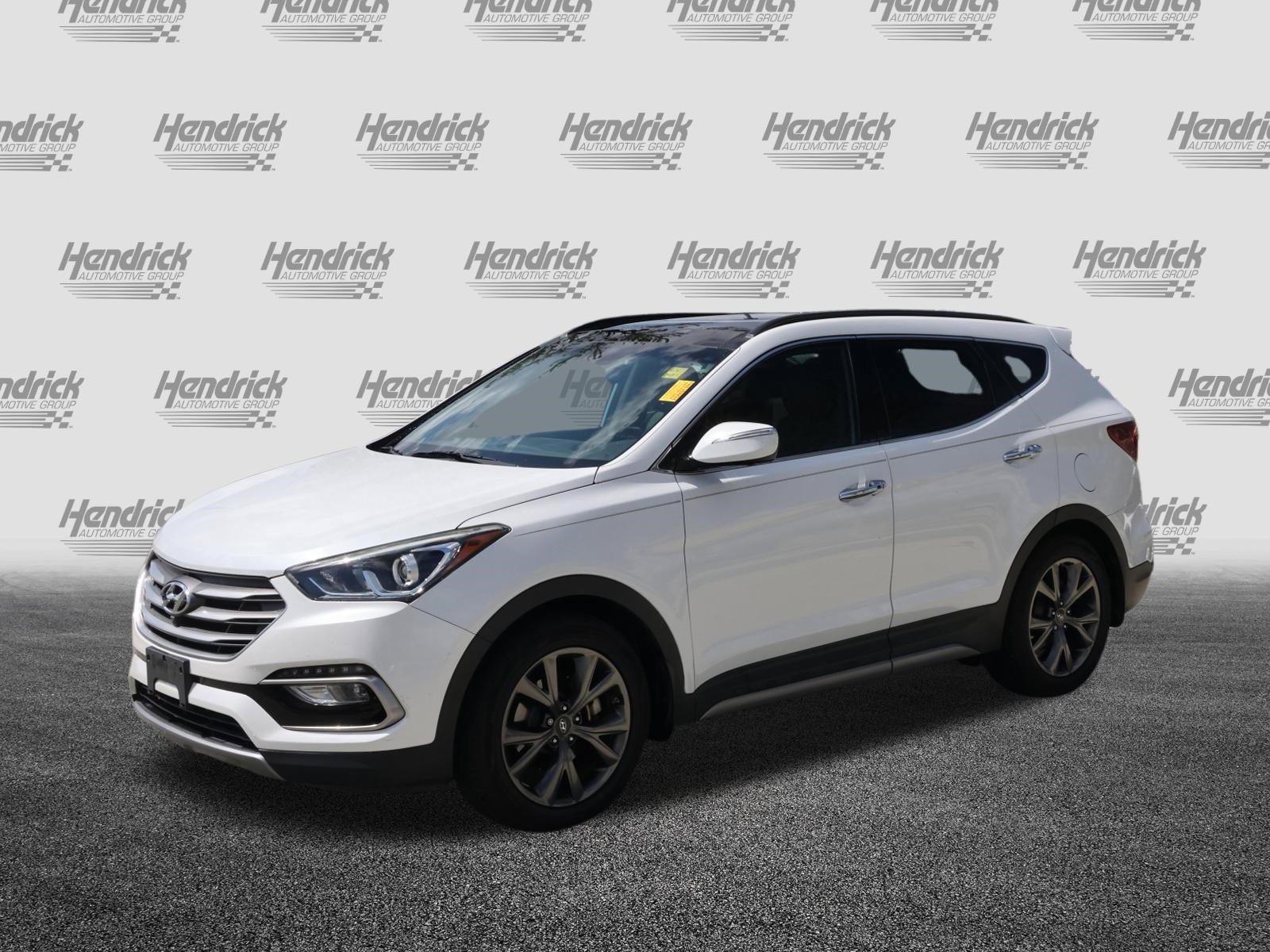 Used 2017 Hyundai Santa Fe Sport image 5