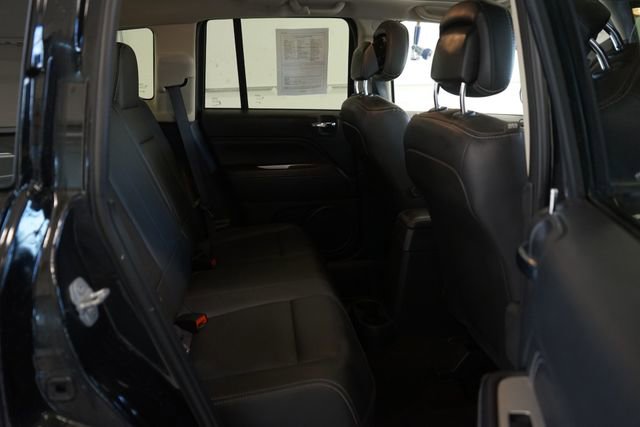 Used 2015 Jeep Compass High Altitude image 30