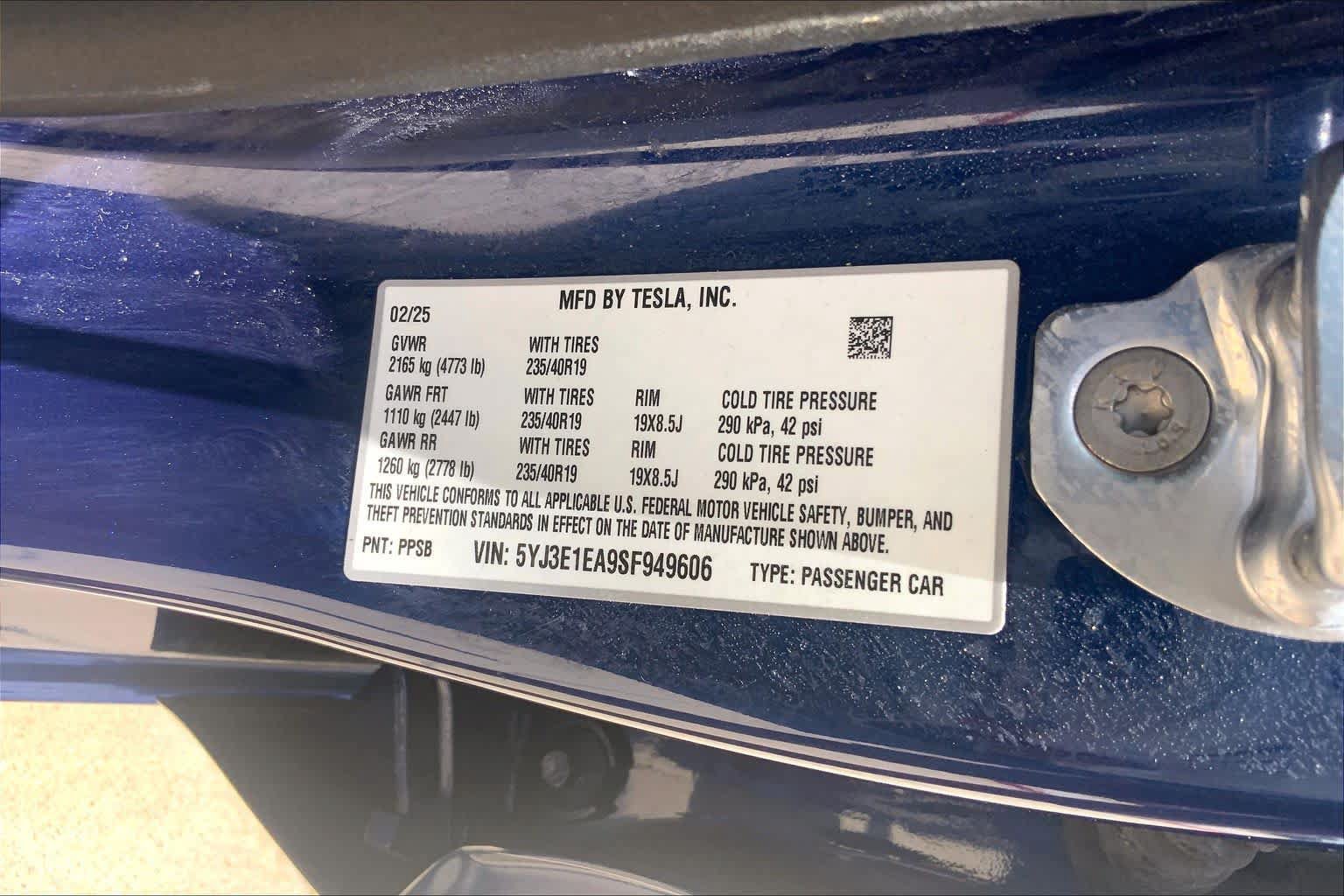 Used 2025 Tesla Model 3 Long Range RWD image 31