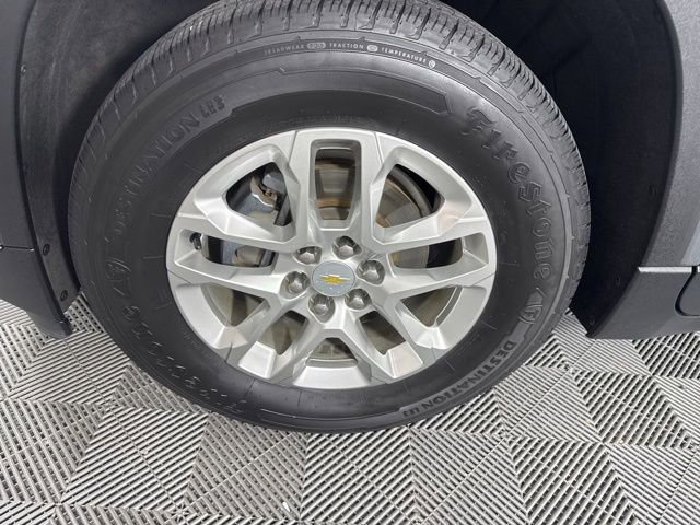 Used 2020 Chevrolet Traverse LT w/ Driver Confidence II Package image 8