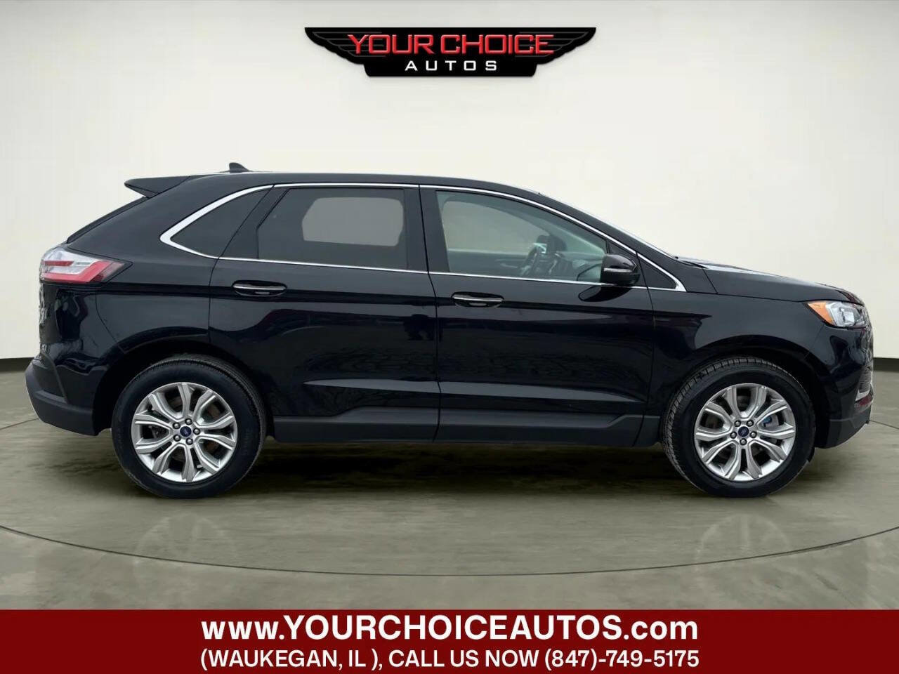 Used 2021 Ford Edge Titanium AWD/4WD image 6