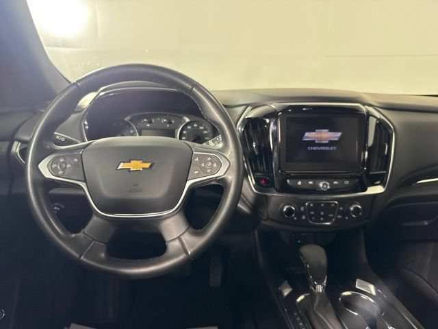 Used 2023 Chevrolet Traverse LT FWD image 26