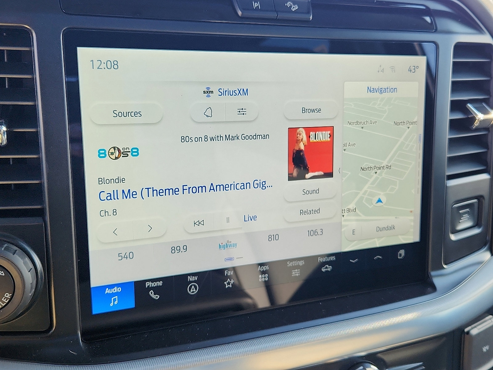 New 2025 Ford F150 Lariat w/ Equipment Group 502A High image 13