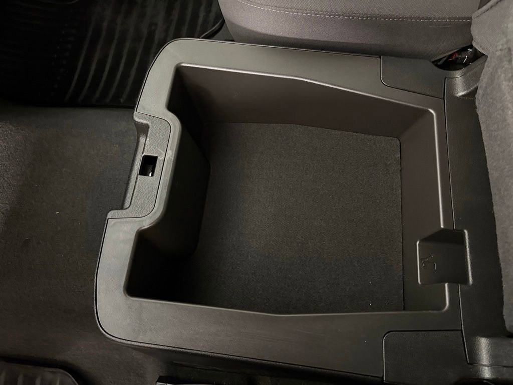 Used 2022 Chevrolet Silverado 1500 Custom RWD image 37